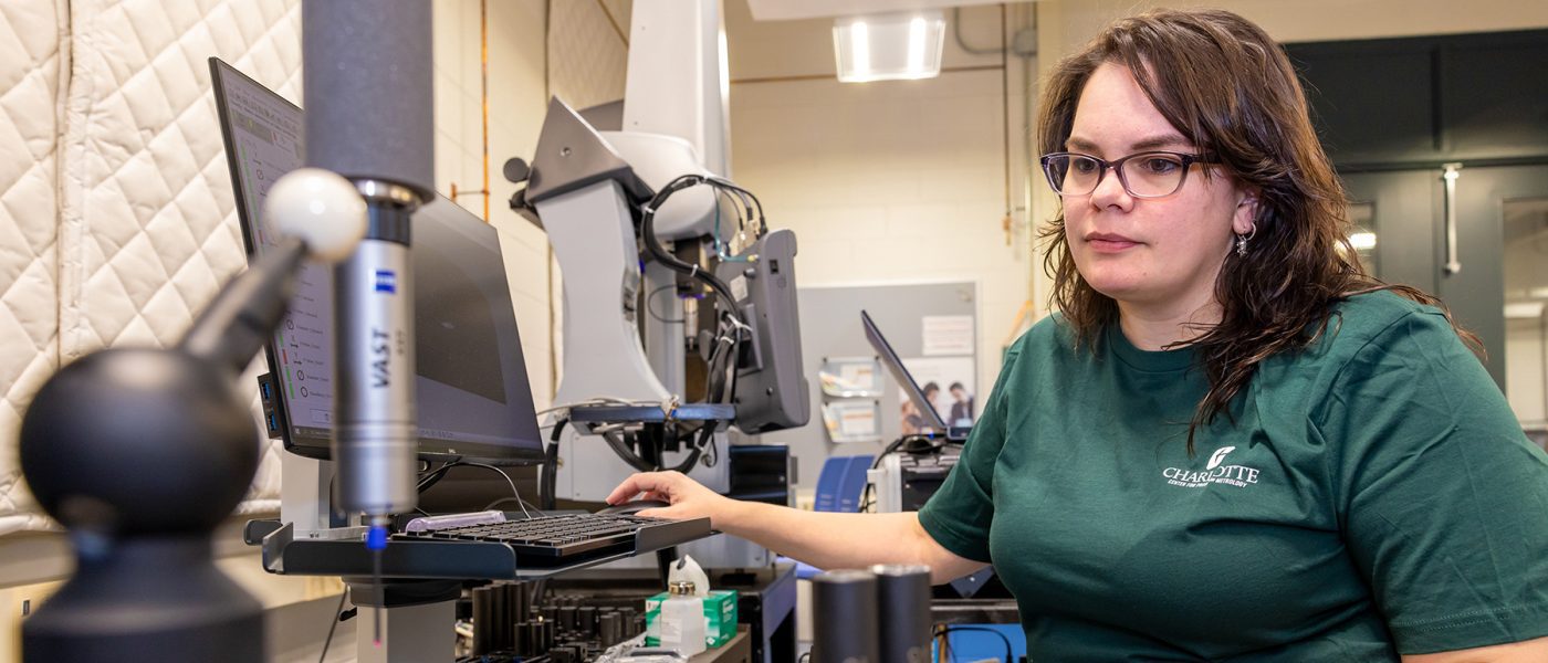 Student at machine in Metrology Lab